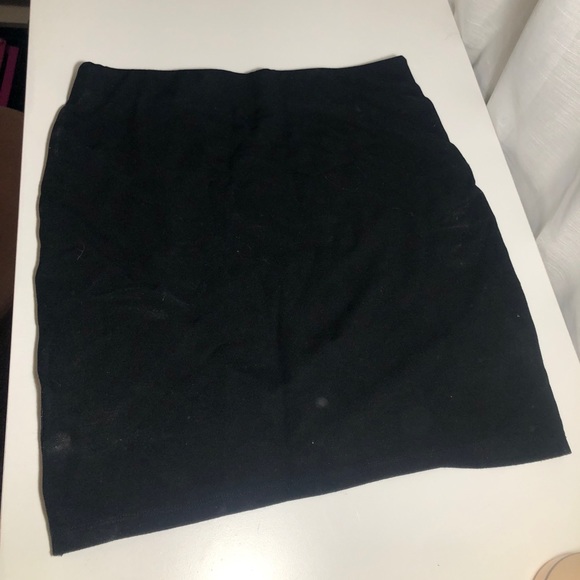 Talula black skirt - Picture 2 of 3